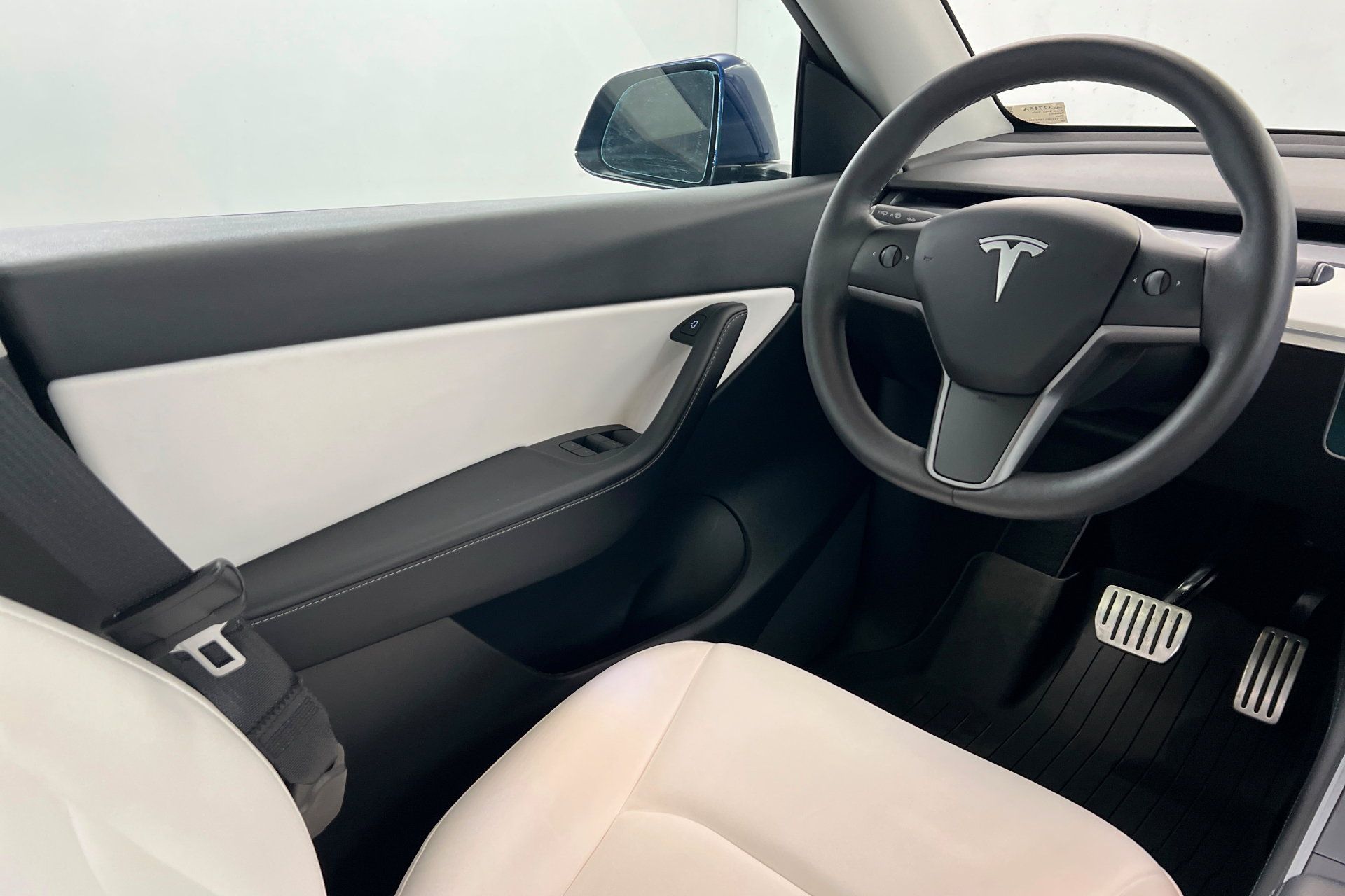 Used 2022 Tesla Model Y Performance AWD/4WD image 12