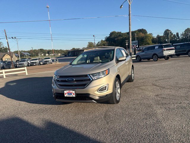 Used 2018 Ford Edge Titanium w/ Technology Package FWD image 5