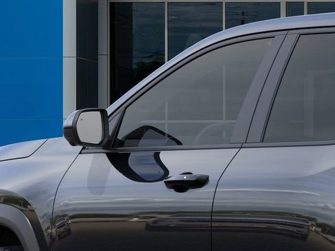 New 2026 Chevrolet Equinox LT w/ Safety and Technology Package image 12