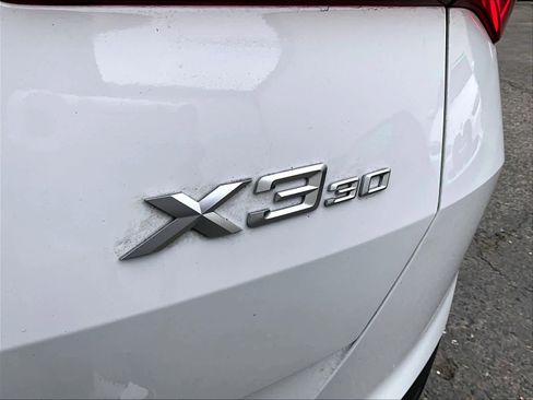 Used 2025 BMW X3 xDrive30i w/ Convenience Package image 11