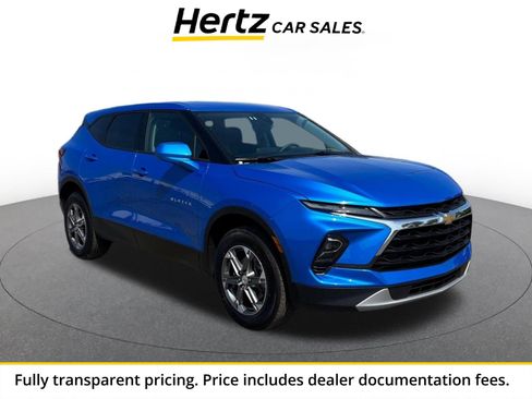 Used 2026 Chevrolet Blazer LT FWD image 1