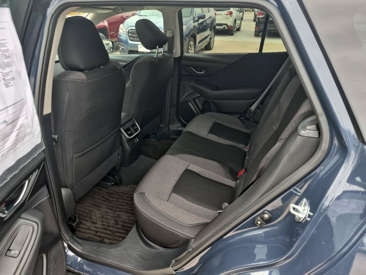 Used 2024 Subaru Outback Premium AWD/4WD image 14