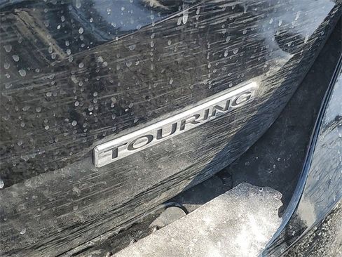 New 2026 Honda Odyssey Touring image 6