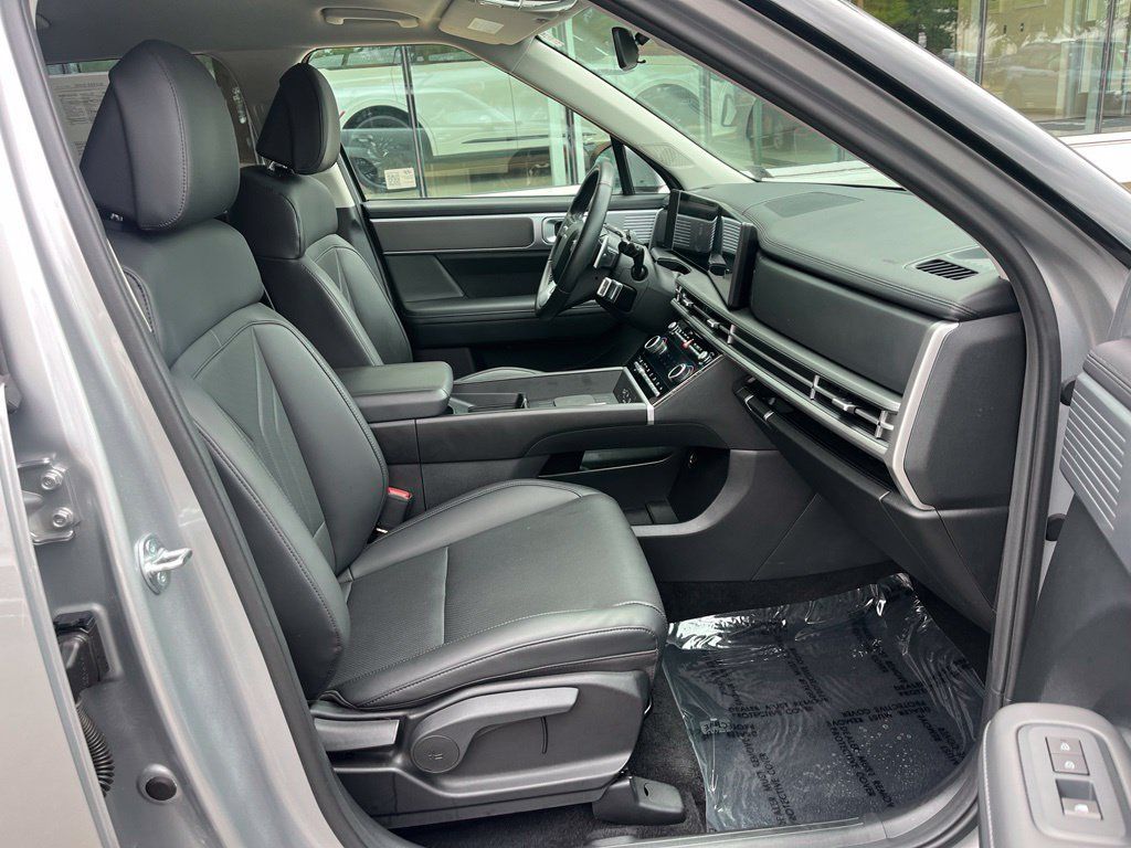 Used 2026 Hyundai Santa Fe SEL AWD/4WD image 20