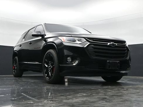 Used 2019 Chevrolet Traverse Premier w/ Redline Edition AWD/4WD image 41