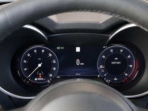 New 2025 Alfa Romeo Stelvio Sprint AWD/4WD image 28