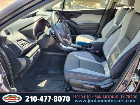 Used 2020 Subaru Crosstrek 2.0i Premium image 18