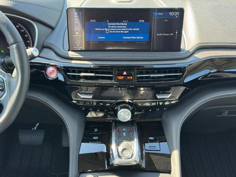 Certified 2026 Acura MDX SH-AWD w/ Advance Package image 10