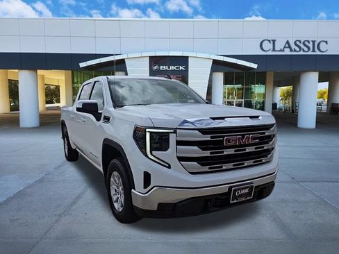 Used 2023 GMC Sierra 1500 SLE AWD/4WD image 2