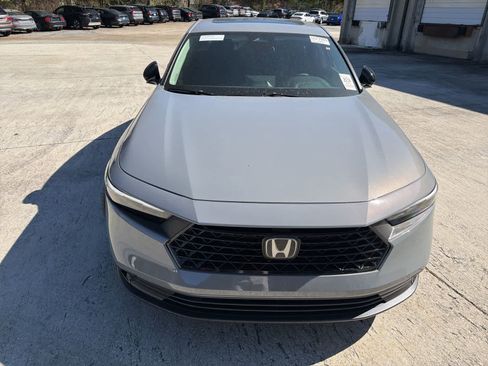 Certified 2025 Honda Accord SE image 14