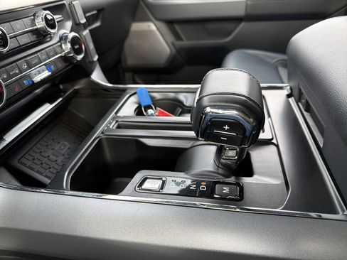 Certified 2023 Ford F150 Lariat w/ Equipment Group 502A High image 25