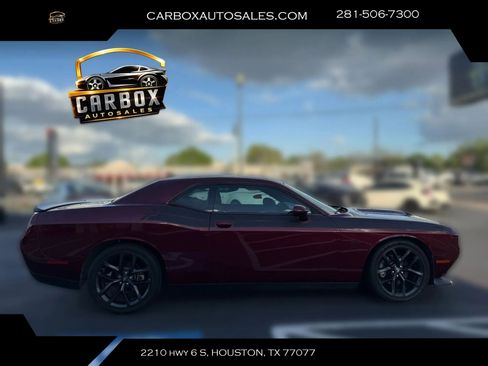 Used 2023 Dodge Challenger R/T w/ Plus Package RWD image 6