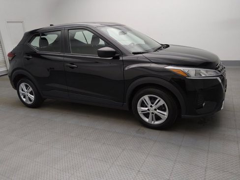 Used 2024 Nissan Kicks S FWD image 11