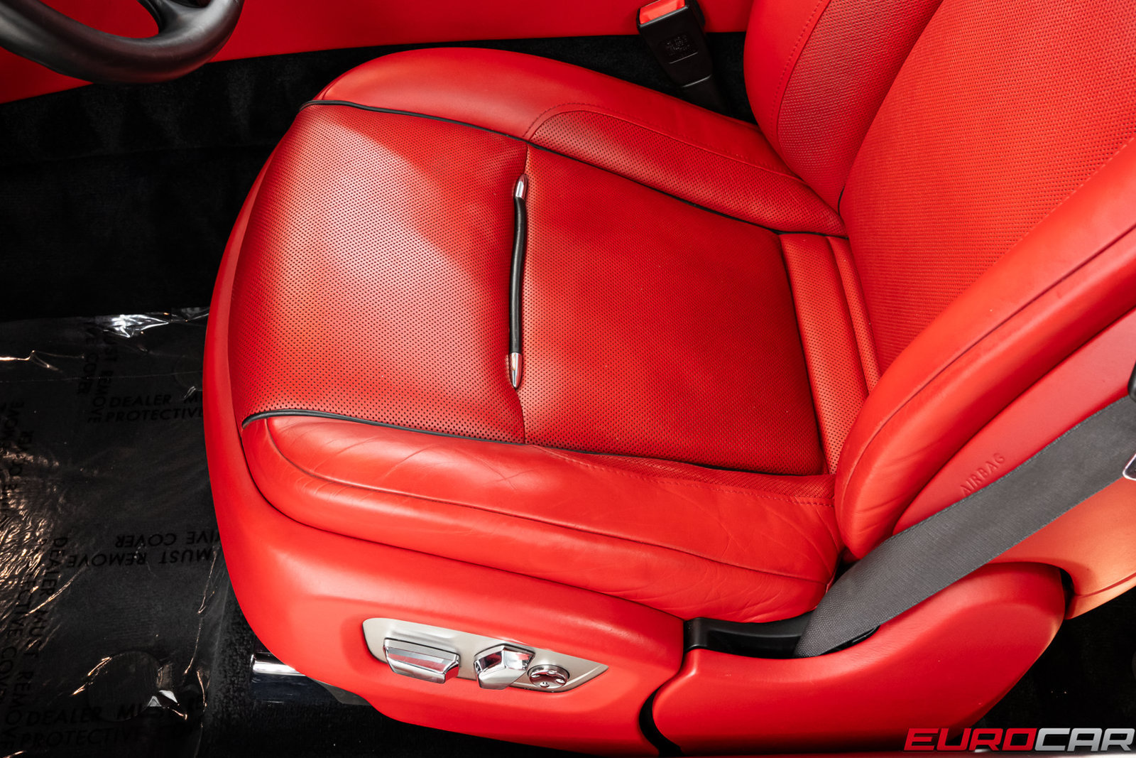 Used 2018 Rolls-Royce Dawn RWD image 44