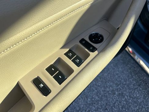 Used 2015 Hyundai Sonata Limited image 12