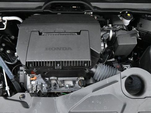 Used 2024 Honda Pilot TrailSport image 21