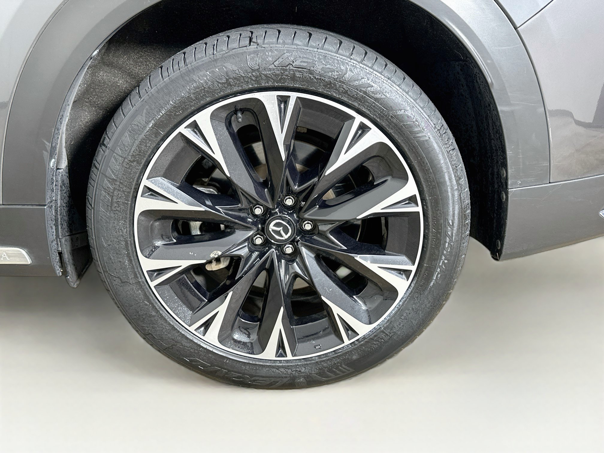 Used 2024 MAZDA CX-90 Plug-In Hybrid w/ Premium Pkg AWD/4WD image 11