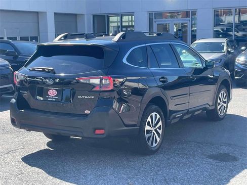 Certified 2023 Subaru Outback Premium image 6