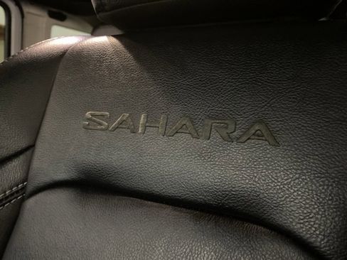 Used 2021 Jeep Wrangler Unlimited Sahara w/ Cold Weather Group image 67