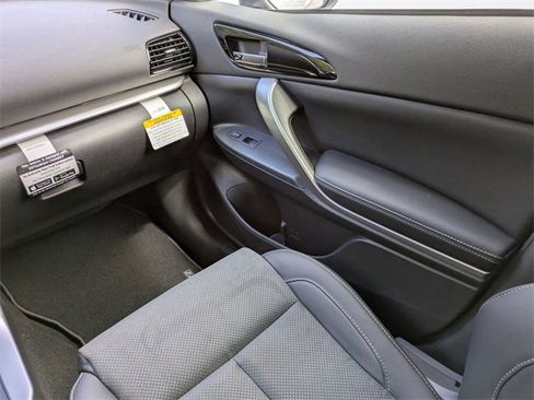 New 2025 Mitsubishi Eclipse Cross SE image 16
