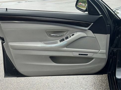 Used 2011 BMW 535i Sedan image 10