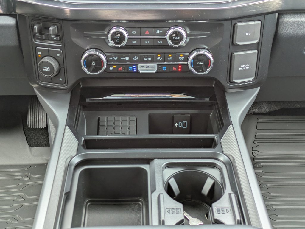 New 2026 Ford F350 Lariat w/ Lariat Ultimate Package AWD/4WD image 18