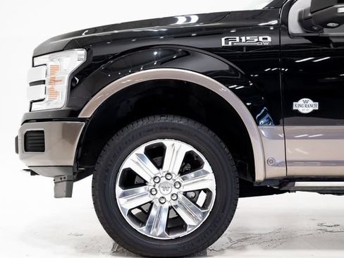 Used 2018 Ford F150 King Ranch w/ Equipment Group 601A Luxury AWD/4WD image 27