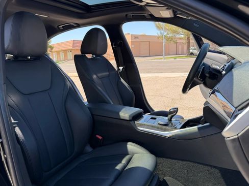 Used 2020 BMW 330i Sedan w/ Convenience Package RWD image 18