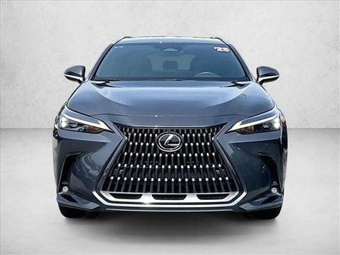 Used 2025 Lexus NX 250 FWD w/ Towing Package (2000 Lbs) image 3