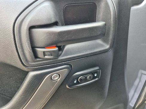 Used 2014 Jeep Wrangler Unlimited Sport w/ Quick Order Package 24S image 11