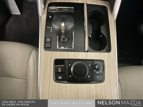Certified 2025 MAZDA CX-90 Plug-In Hybrid w/ Preferred AWD/4WD image 40