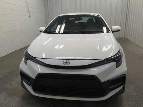 Used 2020 Toyota Corolla SE FWD image 15