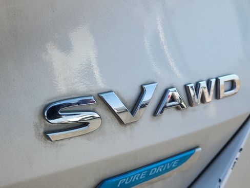 Used 2014 Nissan Rogue SV AWD/4WD image 6