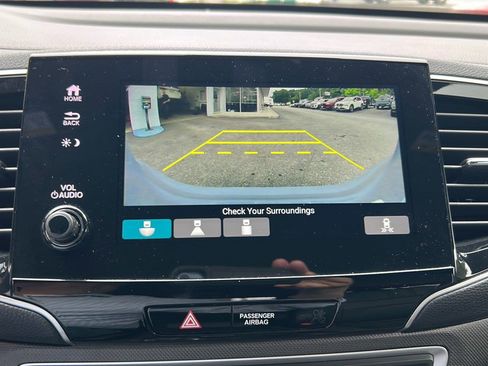 Used 2022 Honda Pilot TrailSport image 25