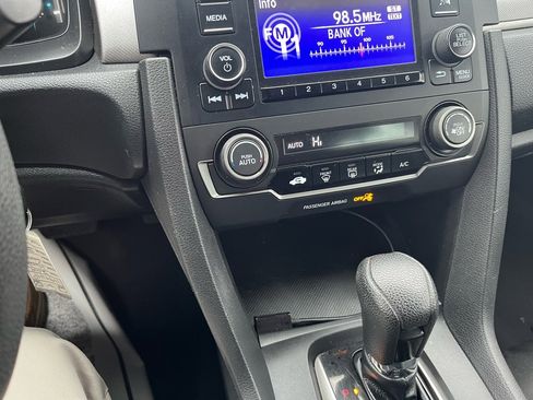 Used 2019 Honda Civic LX image 28