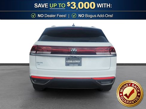 Used 2024 Volkswagen Atlas Cross Sport SE FWD image 5