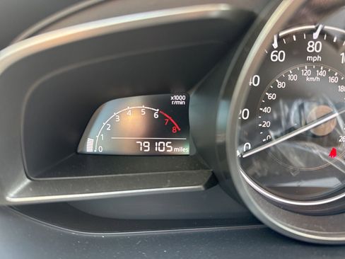 Used 2017 MAZDA MAZDA3 Touring image 15