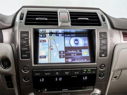 Used 2016 Lexus GX 460 w/ Premium Package AWD/4WD image 31