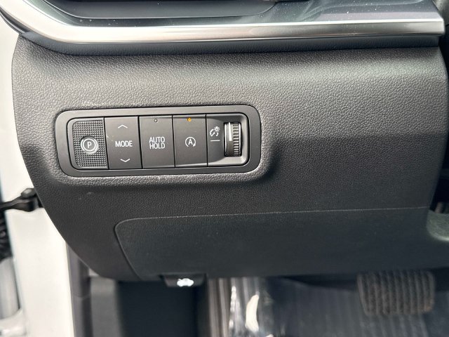 New 2027 GMC Terrain Elevation w/ Elevation Premium Package FWD image 31