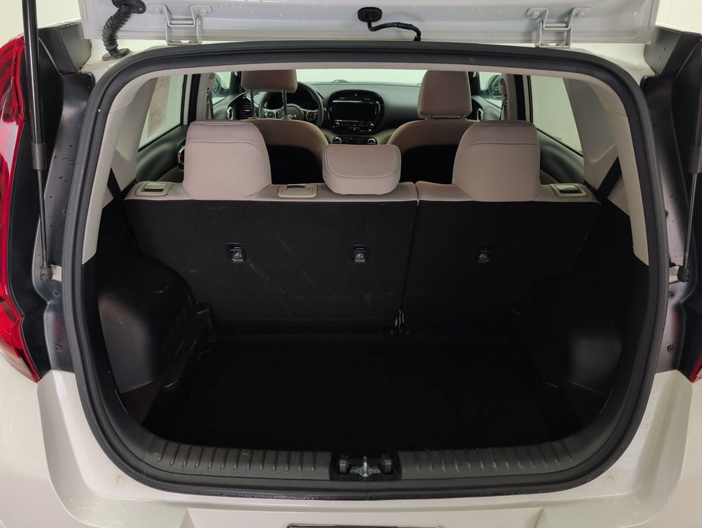 Used 2022 Kia Soul S FWD image 26