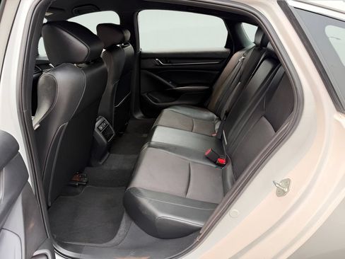 Used 2022 Honda Accord Sport image 25