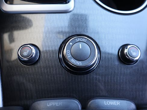 Used 2020 INFINITI QX60 Luxe w/ Essential Package image 32