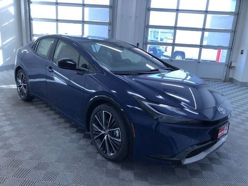 New 2026 Toyota Prius XLE image 34
