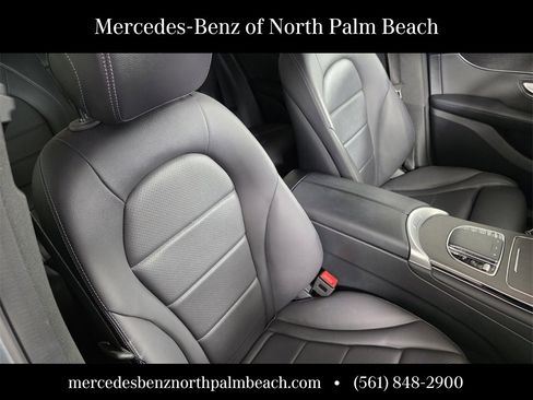 Certified 2021 Mercedes-Benz GLC 300 image 31