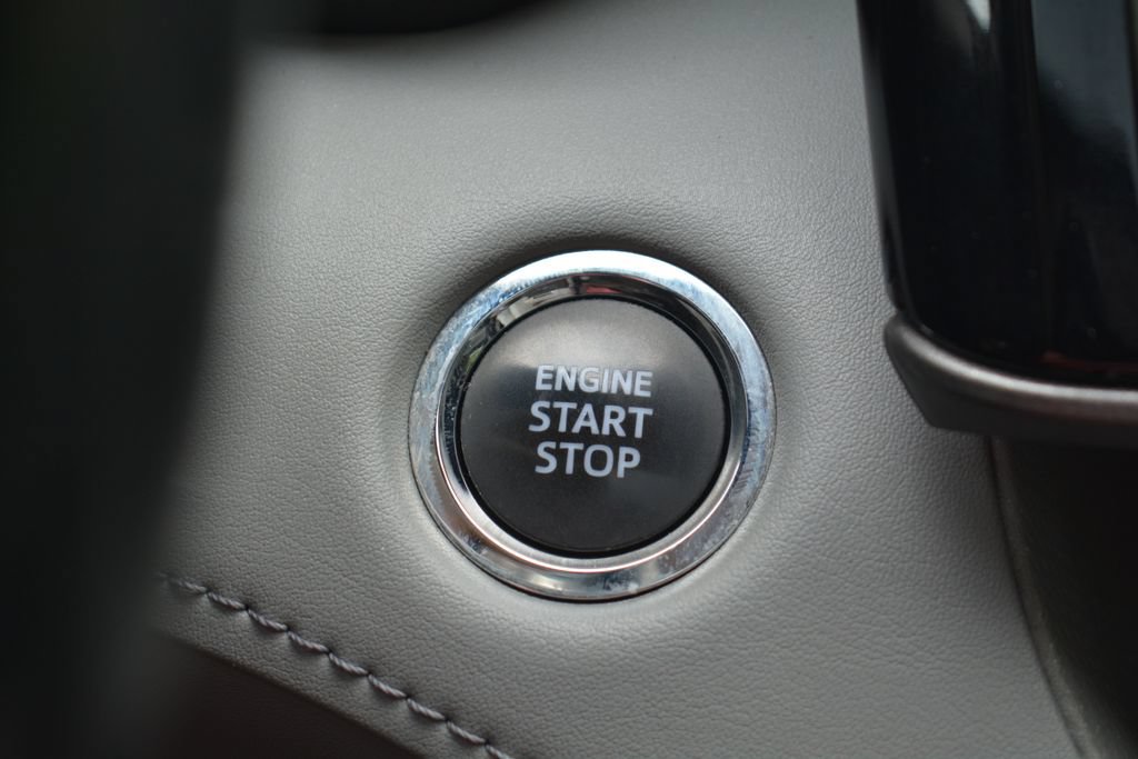 Used 2023 Toyota Highlander XLE AWD/4WD image 15