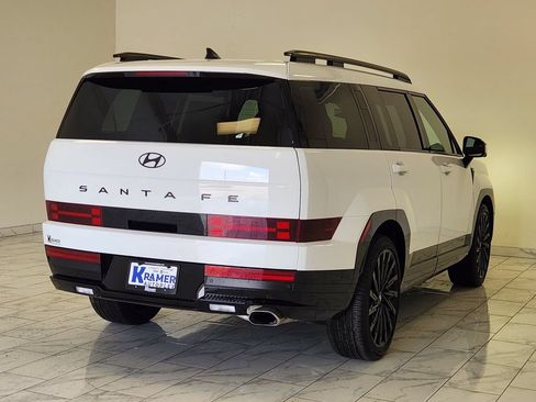 Used 2024 Hyundai Santa Fe Calligraphy FWD image 7