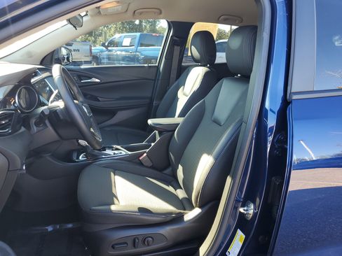 Used 2022 Buick Encore GX Select image 13