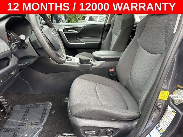 Used 2020 Toyota RAV4 XLE w/ Convenience Package AWD/4WD image 11