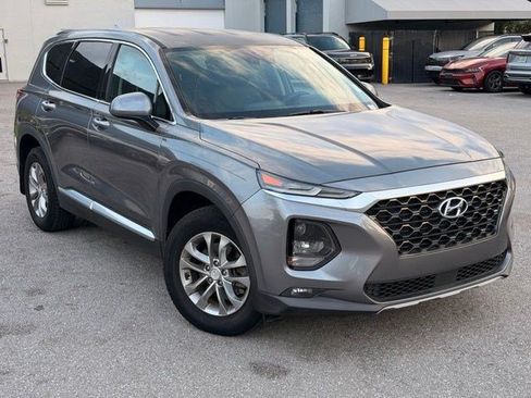 Used 2019 Hyundai Santa Fe SEL FWD image 10