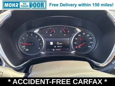 Used 2024 Chevrolet Equinox Premier AWD/4WD image 17